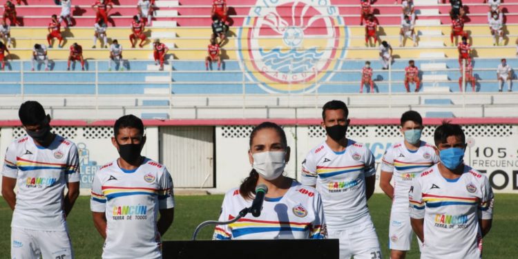 PIONEROS DE CANCÚN CONTINÚA SU HISTORIA EN LA CANCHA, GRACIAS A GESTIONES DE MARA LEZAMA