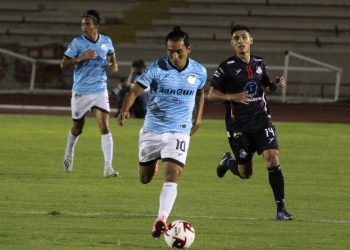 ‘CHACO’ GIMÉNEZ FUE POR LOS CUATRO PUNTOS, PERO AL FINAL CIMARRONES SE QUEDÓ CON TODO