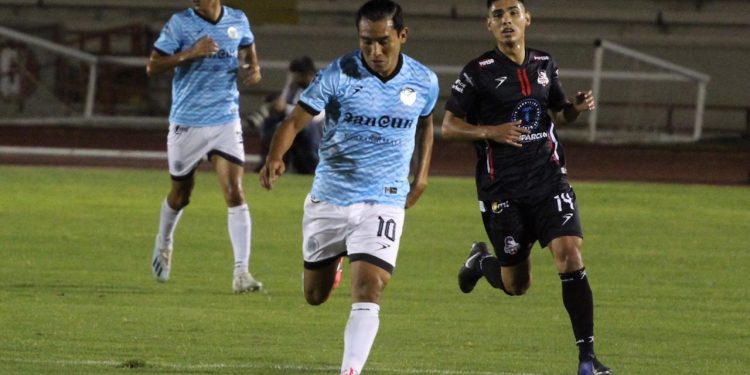 ‘CHACO’ GIMÉNEZ FUE POR LOS CUATRO PUNTOS, PERO AL FINAL CIMARRONES SE QUEDÓ CON TODO