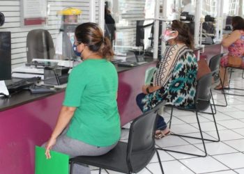INE REABRE SUS MÓDULOS FIJOS EN YUCATÁN E INICIA CON LA ENTREGA DE MÁS DE 18 MIL CREDENCIALES