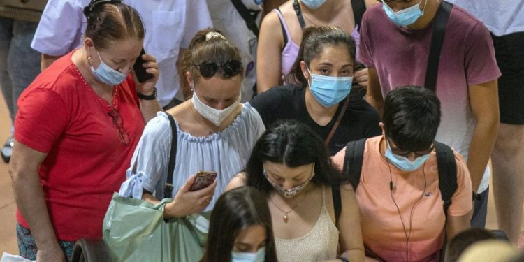 LA OMS RESPALDA REALIZACIÓN DE PRUEBAS A GENTE ASINTOMÁTICA