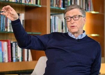 LLEVARÁ HASTA TRES AÑOS VOLVER A DONDE ESTÁBAMOS: BILL GATES