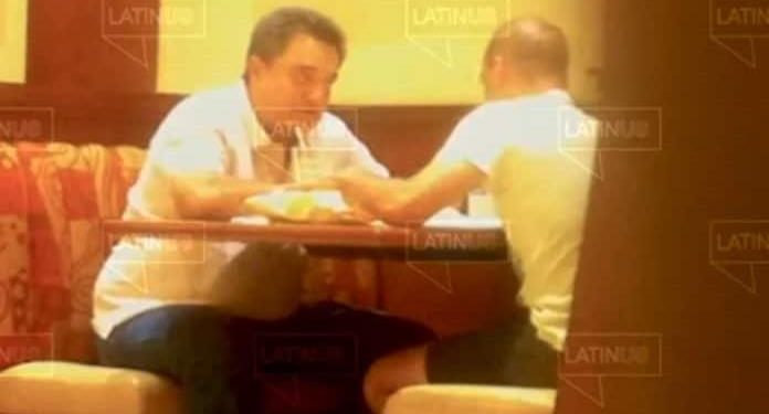 LÓPEZ OBRADOR PIDE A LORET DE MOLA QUE PRESENTE VIDEOS ANTE FGR