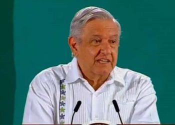 LÓPEZ OBRADOR SE DESLIGA DEL DUEÑO DE LOS ALGODONEROS ACUSADO DE »LAVADO»