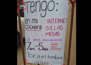 MAMÁ OFRECE A ESTUDIANTES CONEXIÓN A INTERNET GRATIS EN SU COCHERA