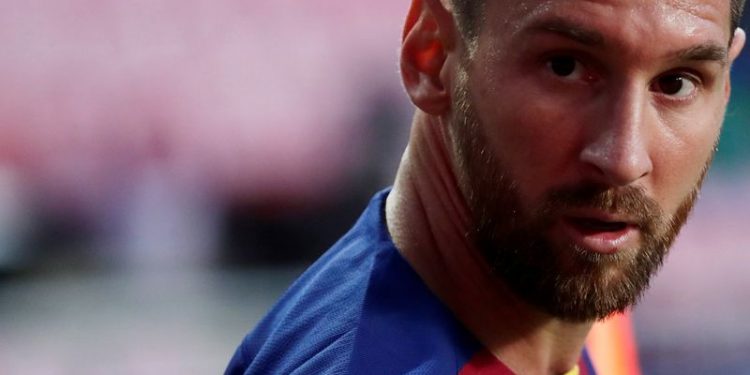 MESSI CONTEMPLA SU SALIDA DEL BARCELONA