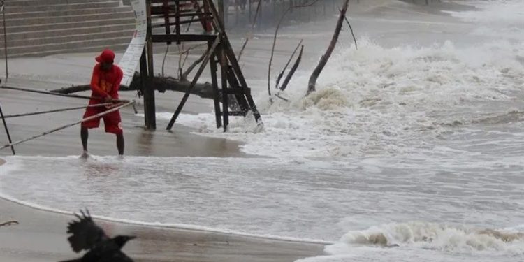 MÁS DE OCHO MILLONES DE MEXICANOS, EN RIESGO POR HURACÁN »GENEVIEVE»