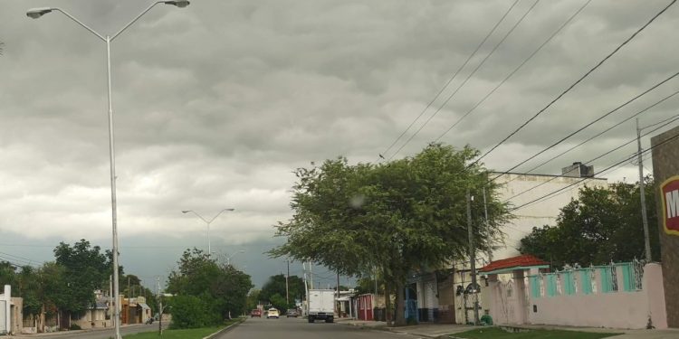 ONDA TROPICAL 24 PROVOCARÁ LLUVIAS FUERTES EN CHIAPAS, TABASCO Y CAMPECHE