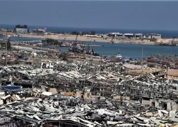 PARLAMENTO DE LÍBANO APRUEBA EL ESTADO DE EMERGENCIA EN BEIRUT