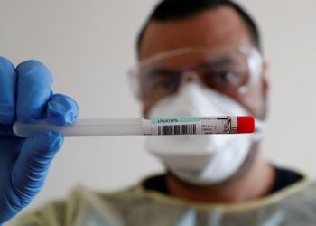 PIDE AMLO A SALUD DECIDIR SI AMPLÍA ACCESO A PRUEBAS DE COVID-19