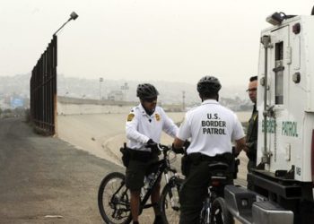 POR COVID-19, EU ESTUDIA BLOQUEAR LA ENTRADA DESDE MÉXICO A CIUDADANOS