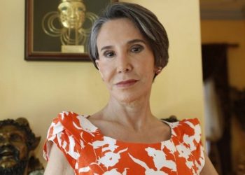SALIDA DEL AIRE DE «CHESPIRITO» ES UNA AGRESIÓN: FLORINDA MEZA
