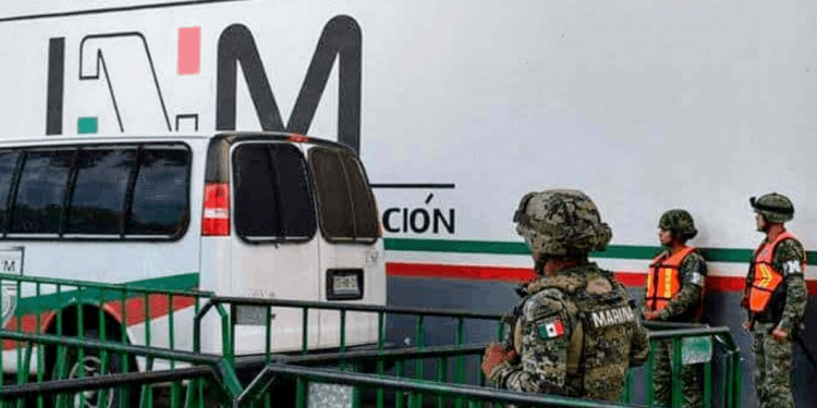 SEPARAN DE SU CARGO A MIL 40 SERVIDORES PÚBLICOS DE MIGRACIÓN POR CORRUPCIÓN
