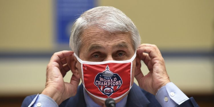 VACUNA CONTRA COVID-19 DEBERÁ ESTAR DISPONIBLE EN 2021 EN ESTADOS UNIDOS