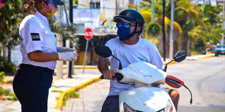 INVITA DIRECCIÓN DE SEGURIDAD PÚBLICA Y TRÁNSITO MUNICIPAL A LA POBLACIÓN A REGULARIZAR DOCUMENTACIÓN DE SUS VEHÍCULOS