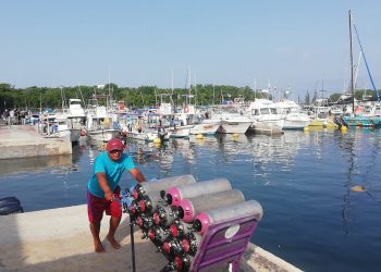 SIN SERVICIOS DE AGUA Y ENERGÍA MARINA FONATUR COZUMEL