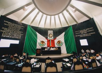 ATIENDE CONGRESO DE QUINTANA ROO ASUNTOS PENDIENTES DE ANÁLISIS