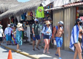 CONTINÚA ISLA MUJERES CON SU RECUPERACIÓN ECONÓMICA DE MANERA GRADUAL, ORDENADA Y RESPONSABLE