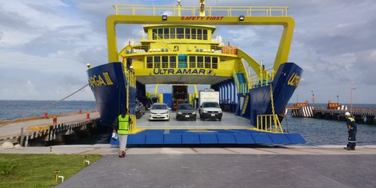 DEJA ULTRAMAR-CARGA VARADOS A MÁS DE 60 FAMILIAS EN “PUNTA VENADO”