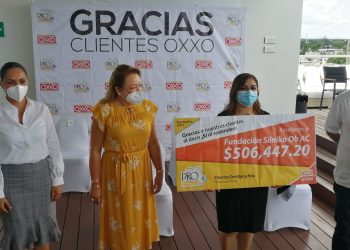 RECIBE LA FUNDACIÓN SIINIKO’OB DONATIVO DEL PROGRAMA REDONDEO DE LA CADENA COMERCIAL OXXO