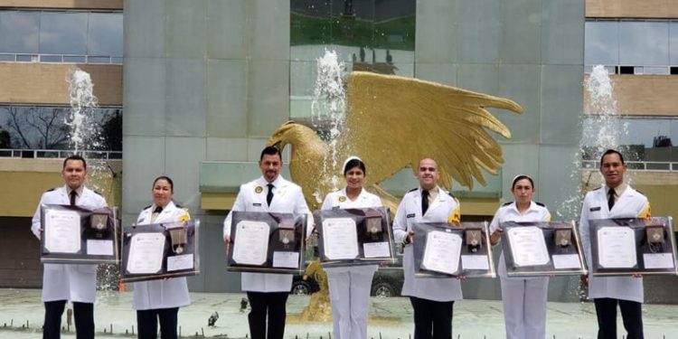 ENTREGAN CONDECORACIÓN ‘MIGUEL HIDALGO’ A LA ENFERMERA TABASQUEÑA SILVIA GABRIELA ALDECOA RÍOS