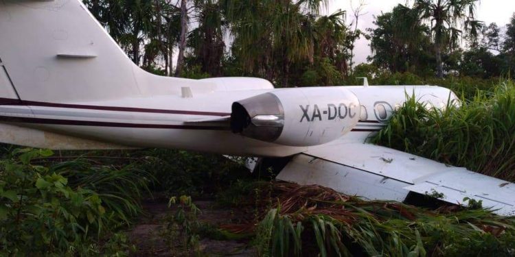 APARECE EN BELICE PRESUNTO NARCOJET QUE BUSCABA EL EJÉRCITO MEXICANO