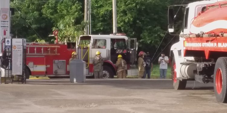 ALARMA EN LAS AMÉRICAS POR FLAMAZO EN GASOLINERA