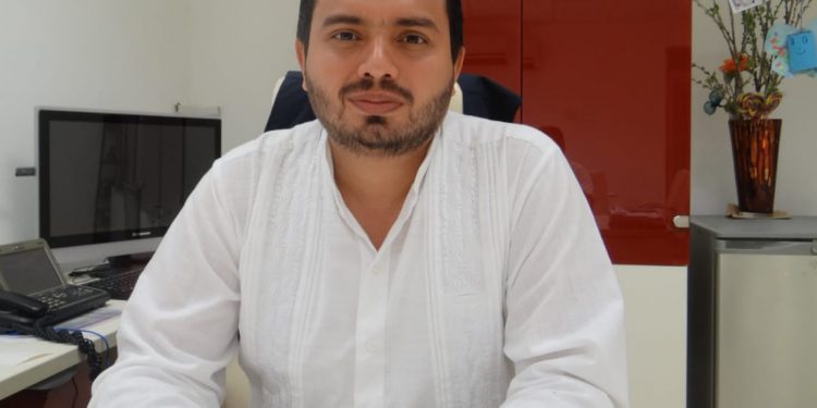 TITULAR DE LA COFEPRIS EN QUINTANA ROO DA POSITIVO AL COVID-19