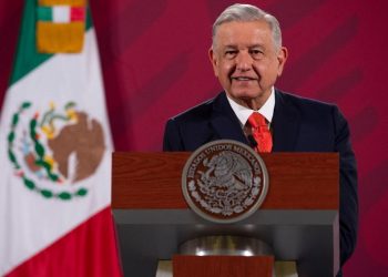 ASEGURA AMLO QUE EN BREVE TENDRÁN CERTEZA LEGAL HABITANTES DE LA COLONIA LUIS DONALDO COLOSIO