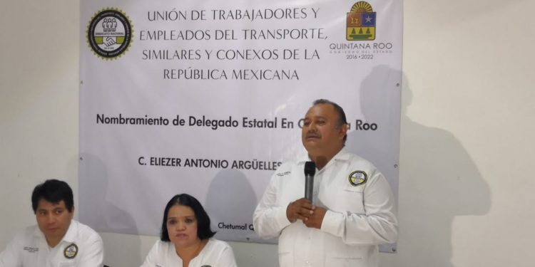 NOMBRAN A CUESTIONADO EX LÍDER TAXISTA COMO DELEGADO DE ASOCIACIÓN DE TRABAJADORES