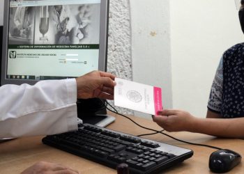 RECOMIENDA IMSS A PERSONAS CON VIH CONTINUAR CON MEDIDAS DE PREVENCIÓN Y SANA DISTANCIA