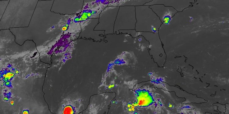 “NANA” SE DEGRADA A “TORMENTA TROPICAL”: PROTECCIÓN CIVIL