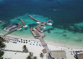 COMPITE HOLBOX POR “OSCAR DEL TURISMO MUNDIAL”