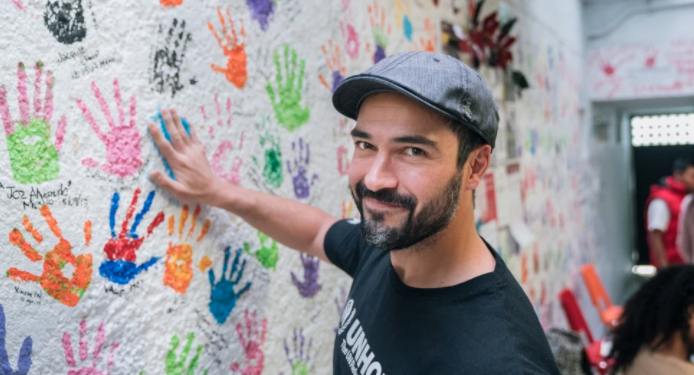 ALFONSO HERRERA ES NOMBRADO EMBAJADOR DE BUENA VOLUNTAD DE ACNUR, LA AGENCIA DE LA ONU PARA LOS REFUGIADOS