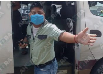 IRRESPONSABLE CHOFER DE COMBI ATROPELLA, SE DA A LA FUGA Y PROVOCA LA MUERTE DE HOMBRE DE FAMILIA EN VILLAHERMOSA, TABASCO