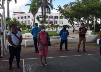 ABANDONA OTONIEL SEGOVIA A DELEGACIONES