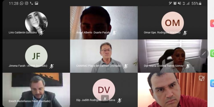 DESARROLLAN PRIMER FORO VIRTUAL SOBRE REFORMAS A LEY CONTRA LA OBESIDAD