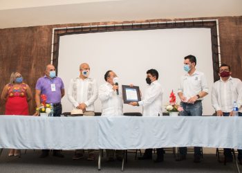 NOMBRAN AL PRIMER PRESIDENTE DE COMERCIO INDÍGENA DE LA ZONA MAYA