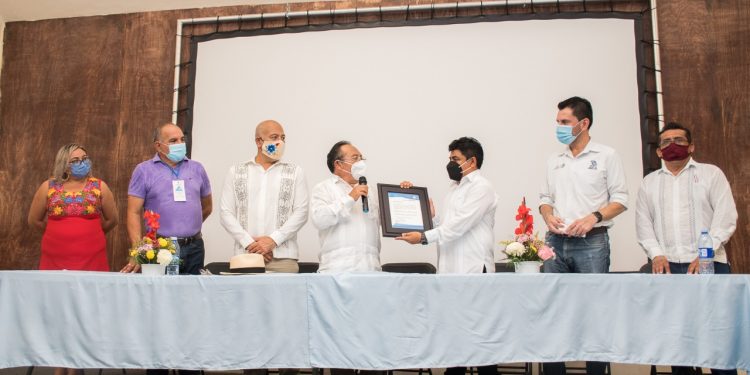 NOMBRAN AL PRIMER PRESIDENTE DE COMERCIO INDÍGENA DE LA ZONA MAYA