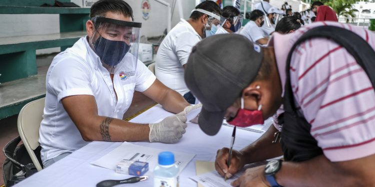 INICIA ENTREGA DE DOCUMENTACIÓN PARA BECAS MUNICIPALES EN BENITO JUÁREZ