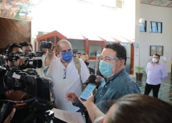 INSCRIPCIÓN A ESCUELAS NO DEBE CONDICIONARSE A PAGO DE CUOTAS