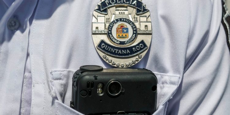 POLICÍAS SERÁN SANCIONADOS SI NO PRENDEN SU CÁMARA PORTÁTIL