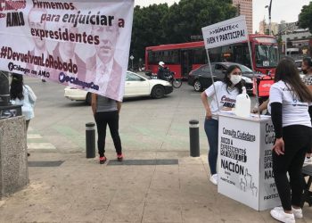 A 48 HORAS, A MORENA LE FALTAN 800 MIL FIRMAS PARA CONSULTAR JUICIO A EX PRESIDENTES