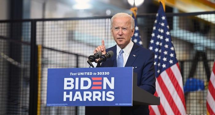 A LOS LATINOS LES IRÁ MEJOR SI GANO LAS ELECCIONES: BIDEN