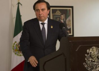 AMLO REVELA QUE TOMÁS ZERÓN, LIGADO AL CASO AYOTZINAPA, ESTÁ EN ISRAEL