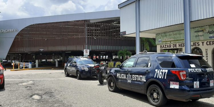 ASALTAN A CUENTAHABIENTES FUERA DE PLAZA CITY CENTER, SE ROBARON FUERTE SUMA DE DINERO