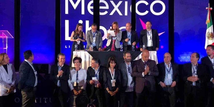 BATEA INE A PARTIDOS DE FELIPE CALDERÓN Y ELBA ESTHER GORDILLO