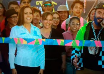 BAUTIZAN A ALCALDESA DE AGUASCALIENTES COMO #LADYNETFLIX AL PROMOCIONAR SU IMAGEN EN UNA PELÍCULA