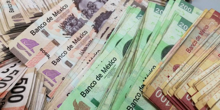 ECONOMÍA MEXICANA CRECE 5.7% EN JULIO