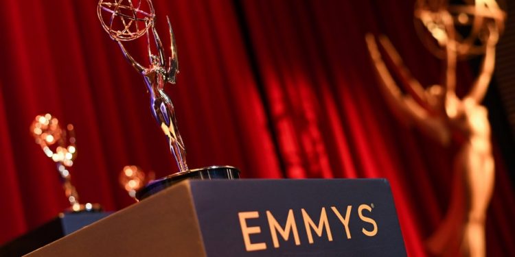 EL EMMY ROMPE LA CUARENTENA